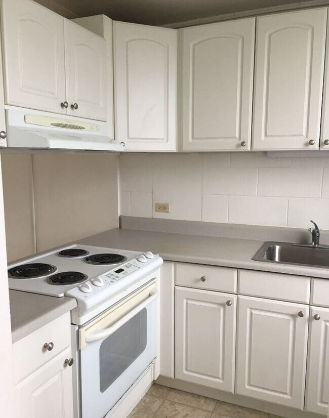 Foto del edificio - Mountainview Terrace – 2 Bed / 1 Bath / 1 Parking in Kaneohe