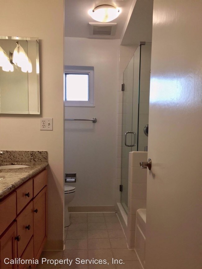 Foto del edificio - 1010 Noel Dr