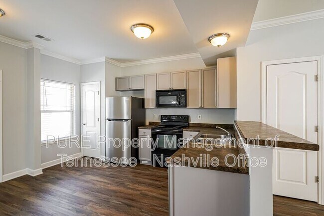 Building Photo - 5170 Hickory Hollow Pkwy