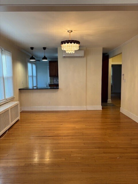 Building Photo - 15 Argyle Ave