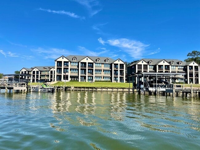 Building Photo - 2112 FM 3186