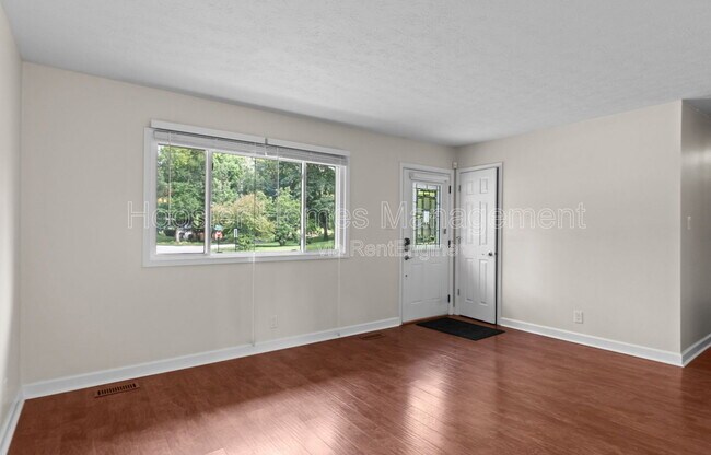 Foto del edificio - 1160 Birnam Woods Trail