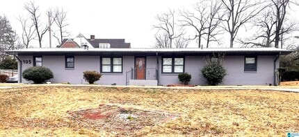 Building Photo - 105 Woodland Rd