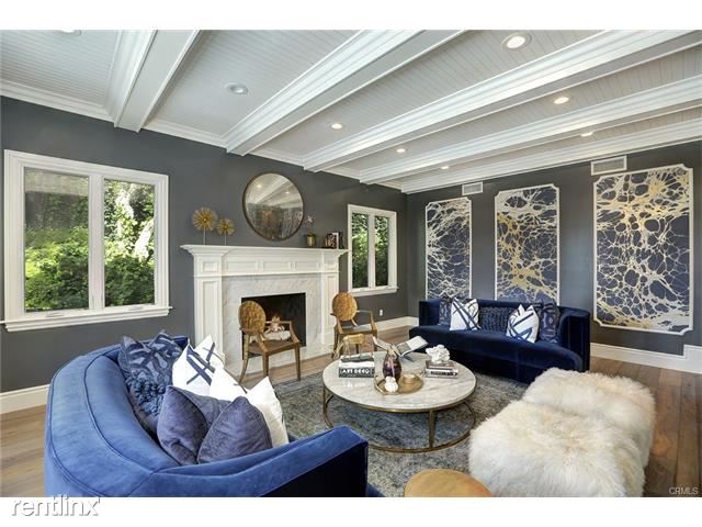 Building Photo - 3060 Deep Canyon Dr