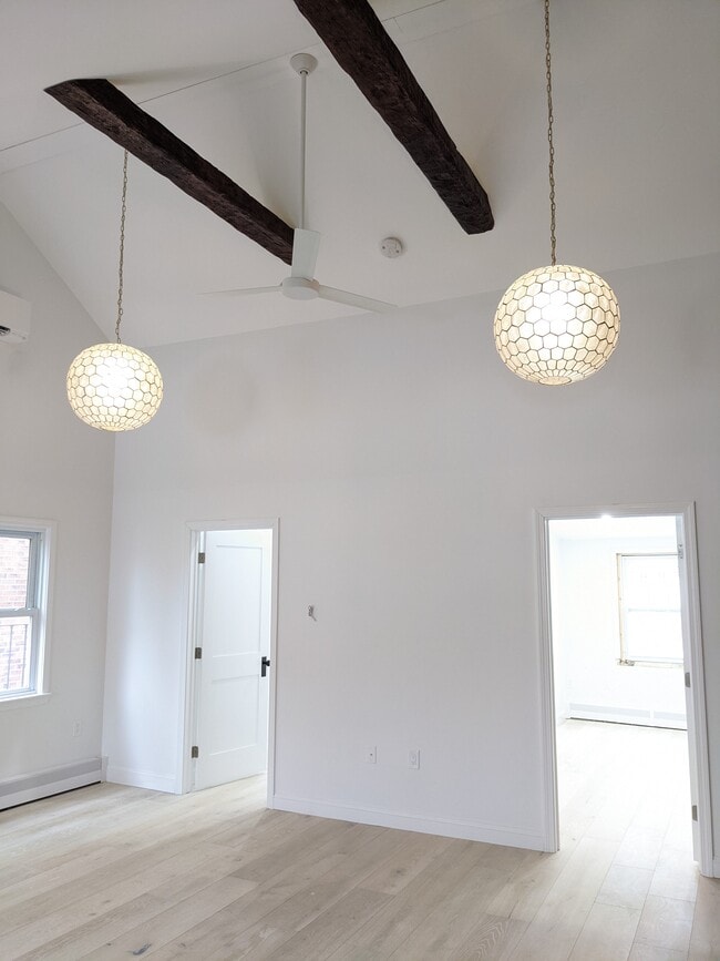 Foto del edificio - 91 Main St