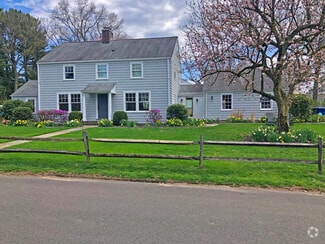 Building Photo - 1 Juniper Rd