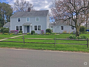 Building Photo - 1 Juniper Rd