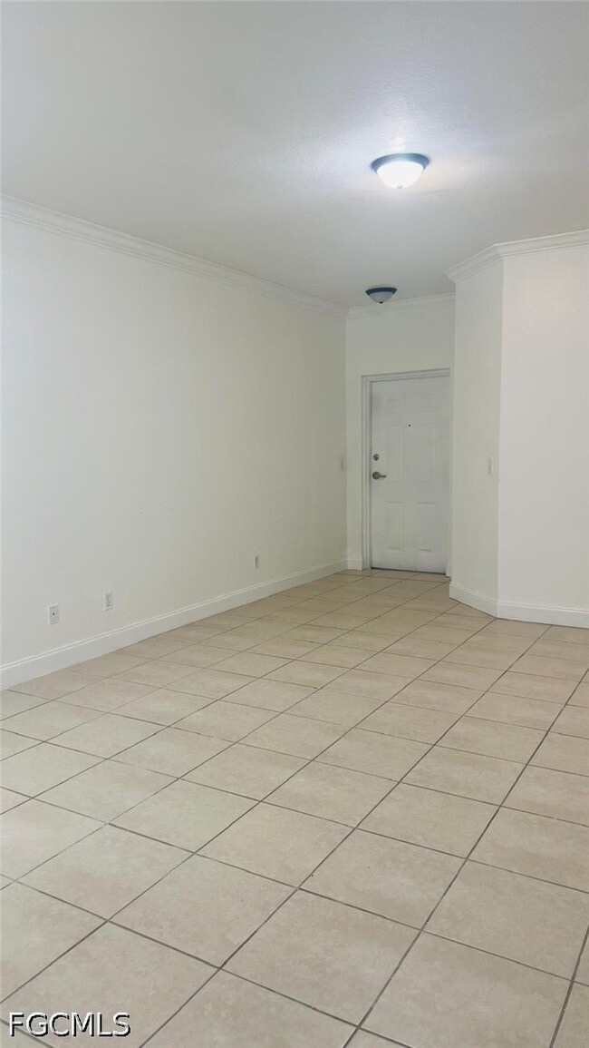 Foto del edificio - 8484 Bernwood Cove Loop