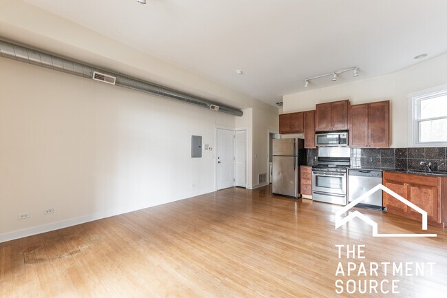 Foto del edificio - 930 W Sheridan Rd