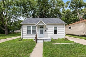Building Photo - 125 E Brickley Ave