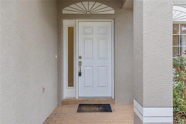 Building Photo - 10525 Lucaya Dr