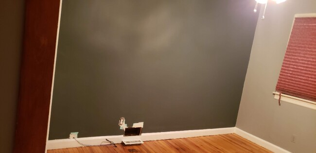 Building Photo - 10 Cresson Ave