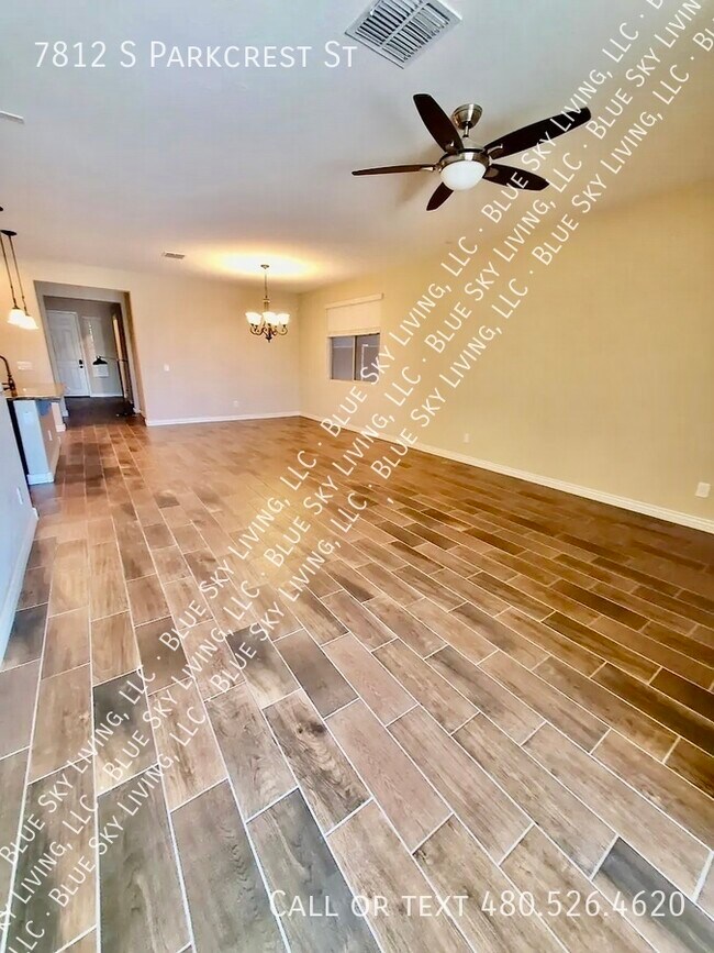 Foto del edificio - 7812 S Parkcrest St