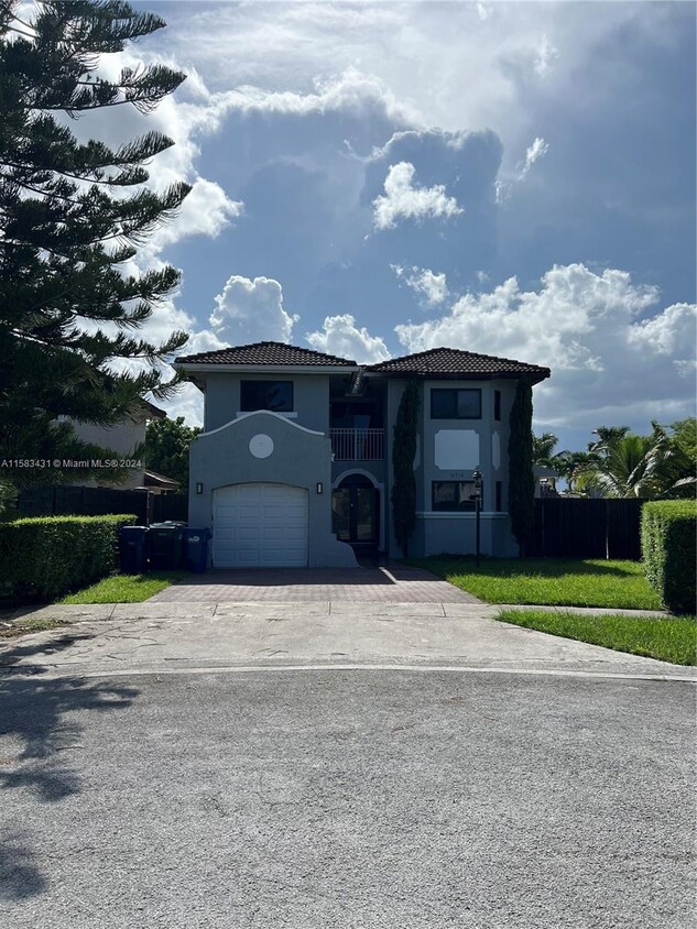 Foto principal - 16710 SW 140th Ave