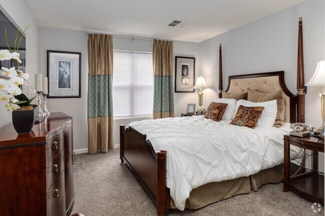 2HAB, 2BA - 992 ft² - Chestnut Oaks, 55+