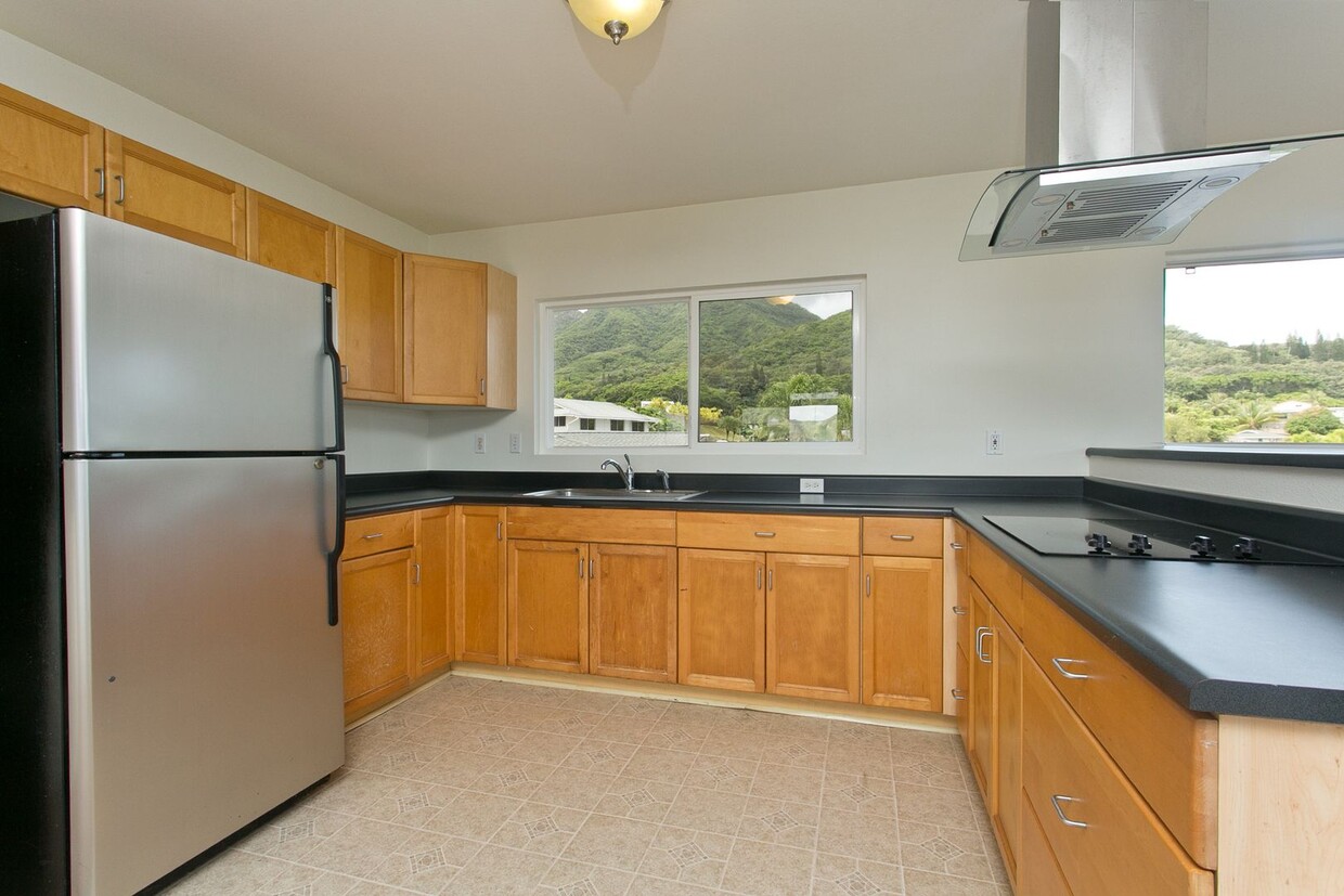 Foto principal - SPACIOUS, 2 BEDROOM 2 BATH KAILUA RENTAL, ...