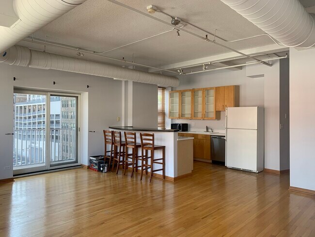 Foto del edificio - 161 W Harrison St