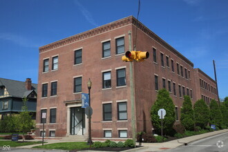 Building Photo - 1301 Alabama St