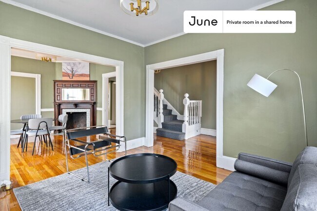 Foto del edificio - Room in Shared 6 bed/2 bath home in Allston