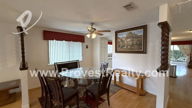 Building Photo - 13629 Sea Gull Dr