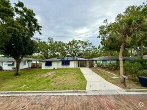 Building Photo - 1837 Pasadena Dr
