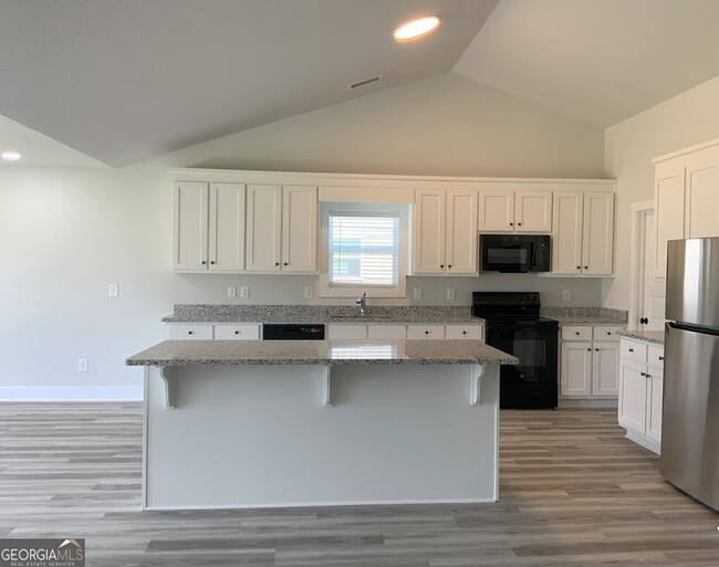 Foto del edificio - 117 Lake Meadows Dr