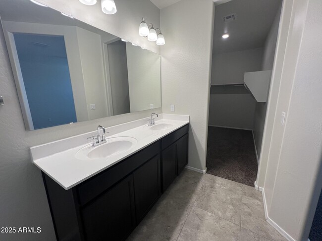 Foto del edificio - 3503 N Montoya Ln