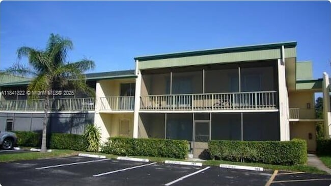 Building Photo - 4113 NW 88th Ave