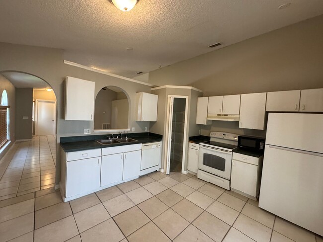 Photo - AWESOME 3/2 Home in East Orlando
