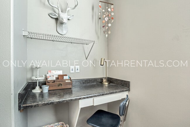 Foto del edificio - 837 E 620 N St