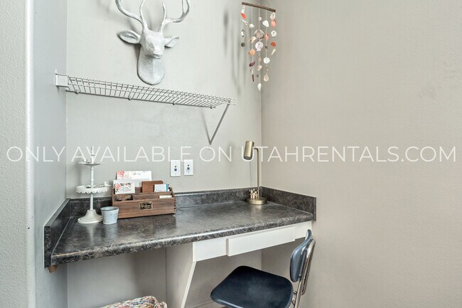 Foto del edificio - 843 E 620 N St