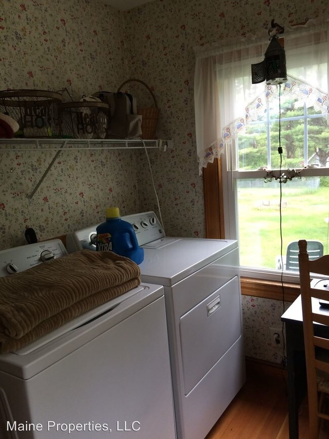 Foto del edificio - 3 br, 1 bath House - 36 Mitchell Hill Rd