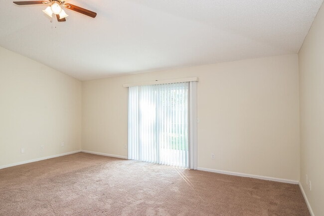 Building Photo - 3388 Volley Dr