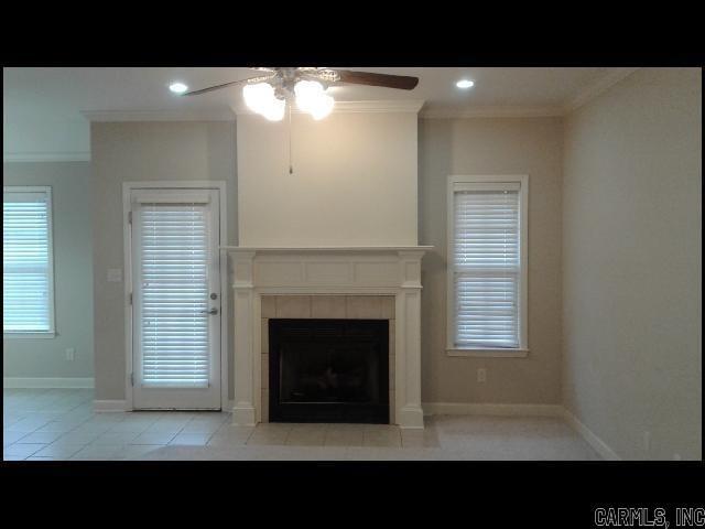 Foto del edificio - 31 Congressional Dr