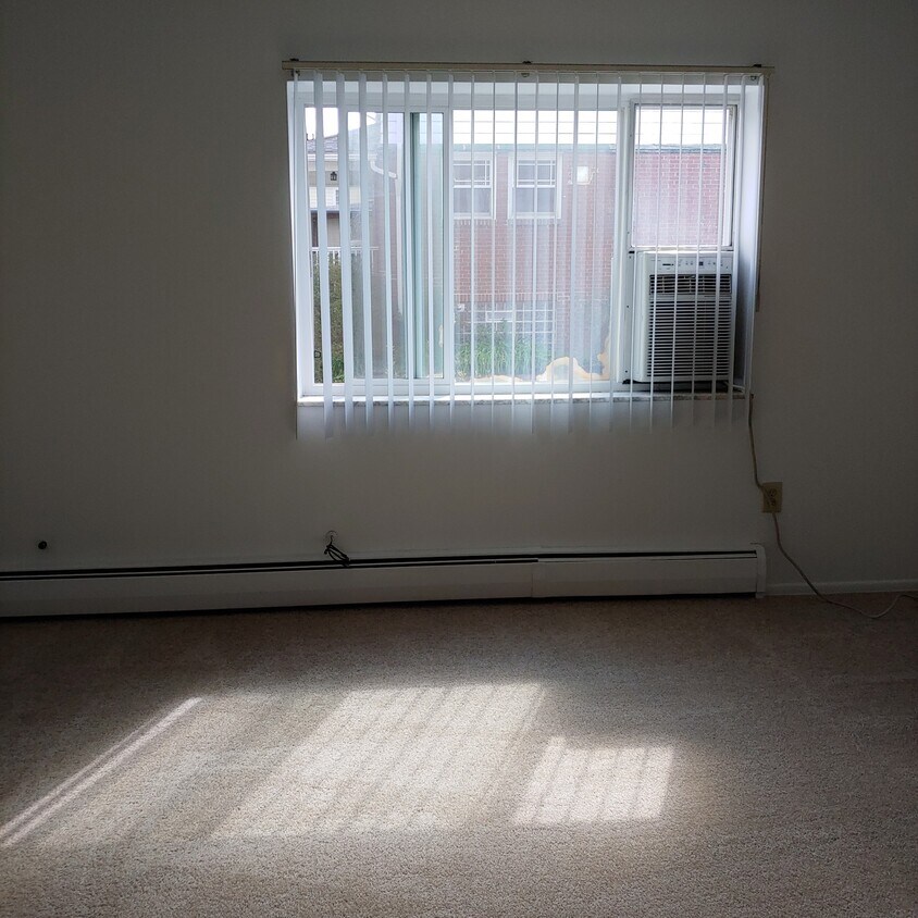 Living room - 113 W 8th St