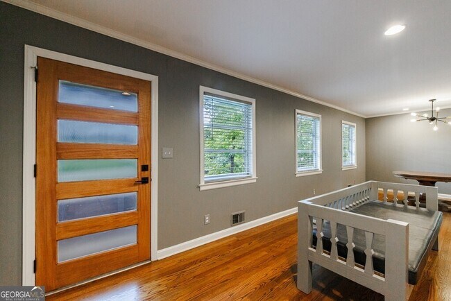 Foto del edificio - 776 Windsor Parkway