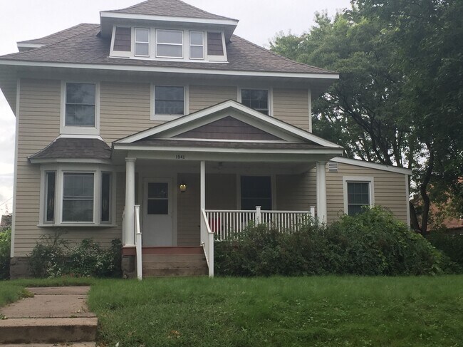 Building Photo - 1541 Ashland Ave