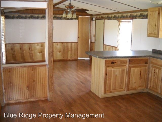 Building Photo - 259 Edwards Ln