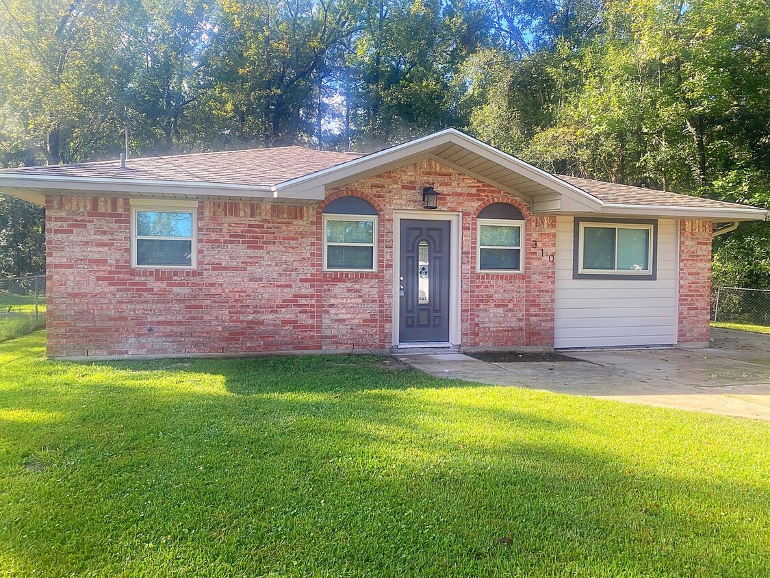 Primary Photo - 310 Clairmont, Vidor, TX 77662