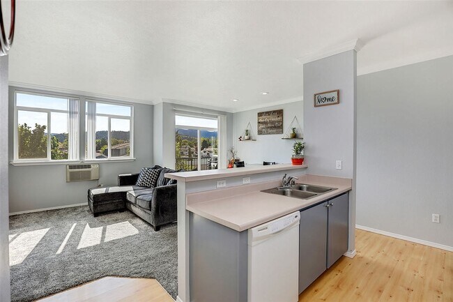 Building Photo - 22855 E Country Vista Dr