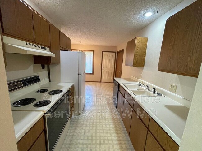 Foto del edificio - 904 W Raynell St