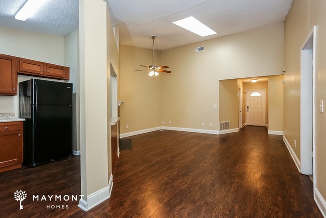 Foto del edificio - 2738 Sandusky Ave W