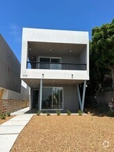 Building Photo - 3328 B St
