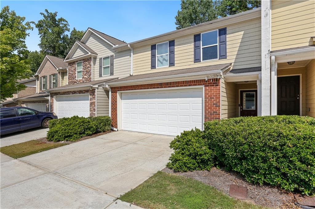 Primary Photo - 1221 Rockfield Cir