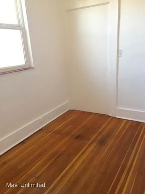 Building Photo - 1311 Downing St