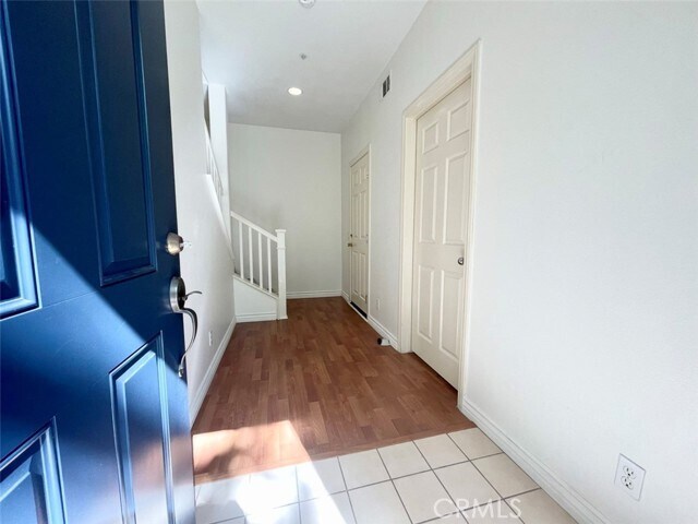 Building Photo - 65 Passage
