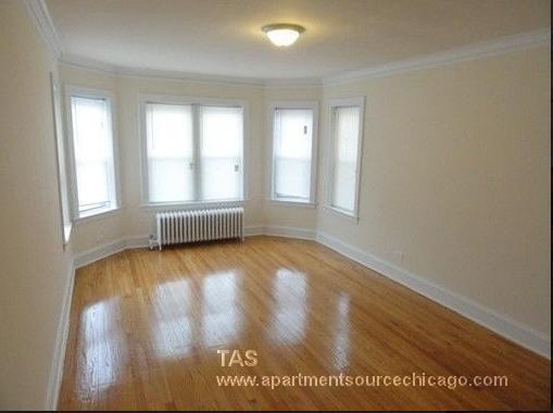 Foto del edificio - 2316 W Granville Ave