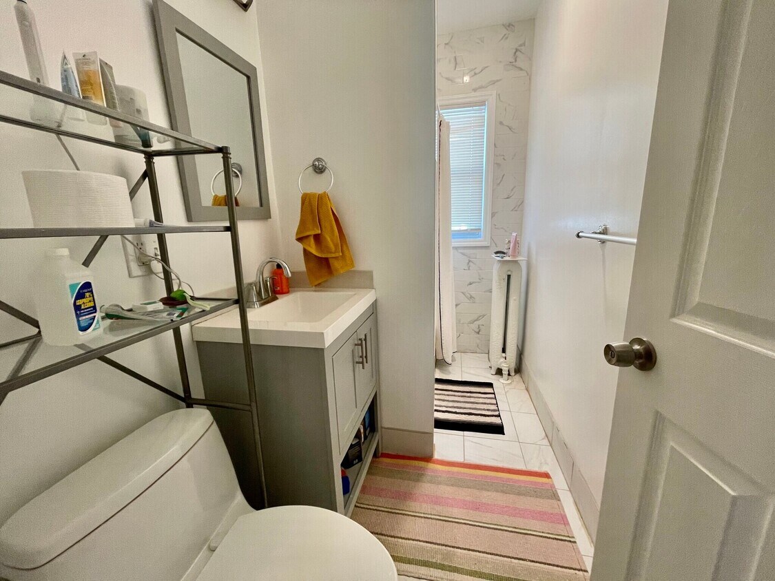 Foto del edificio - 84 Allston St