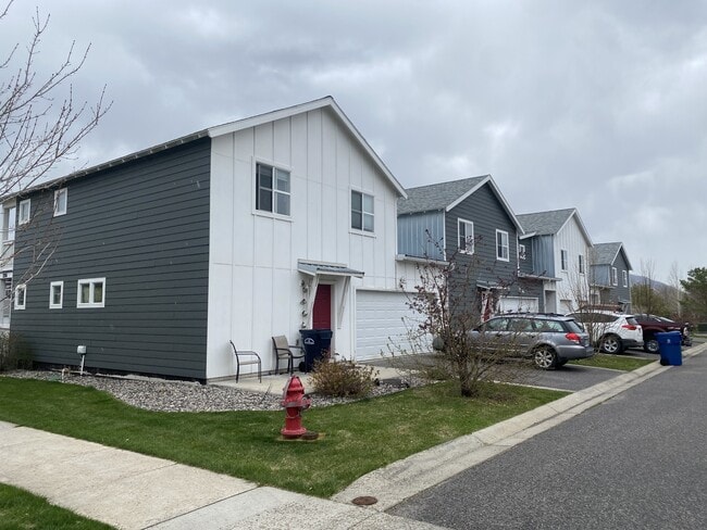 Building Photo - 2286 Gallatin Green Blvd