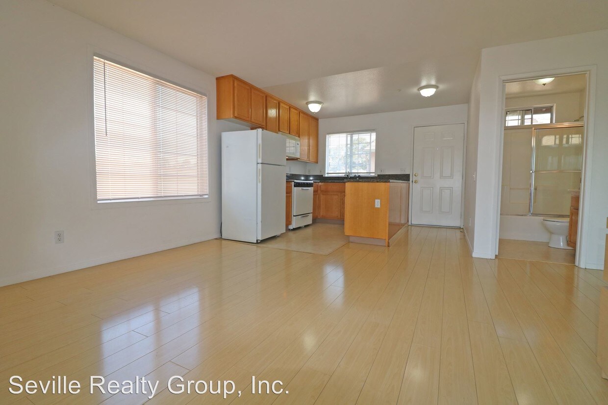 Primary Photo - 1336 Brunner St